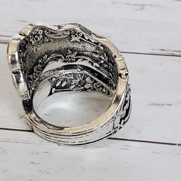 Spoon Wrap Ring - Picture 3 of 3